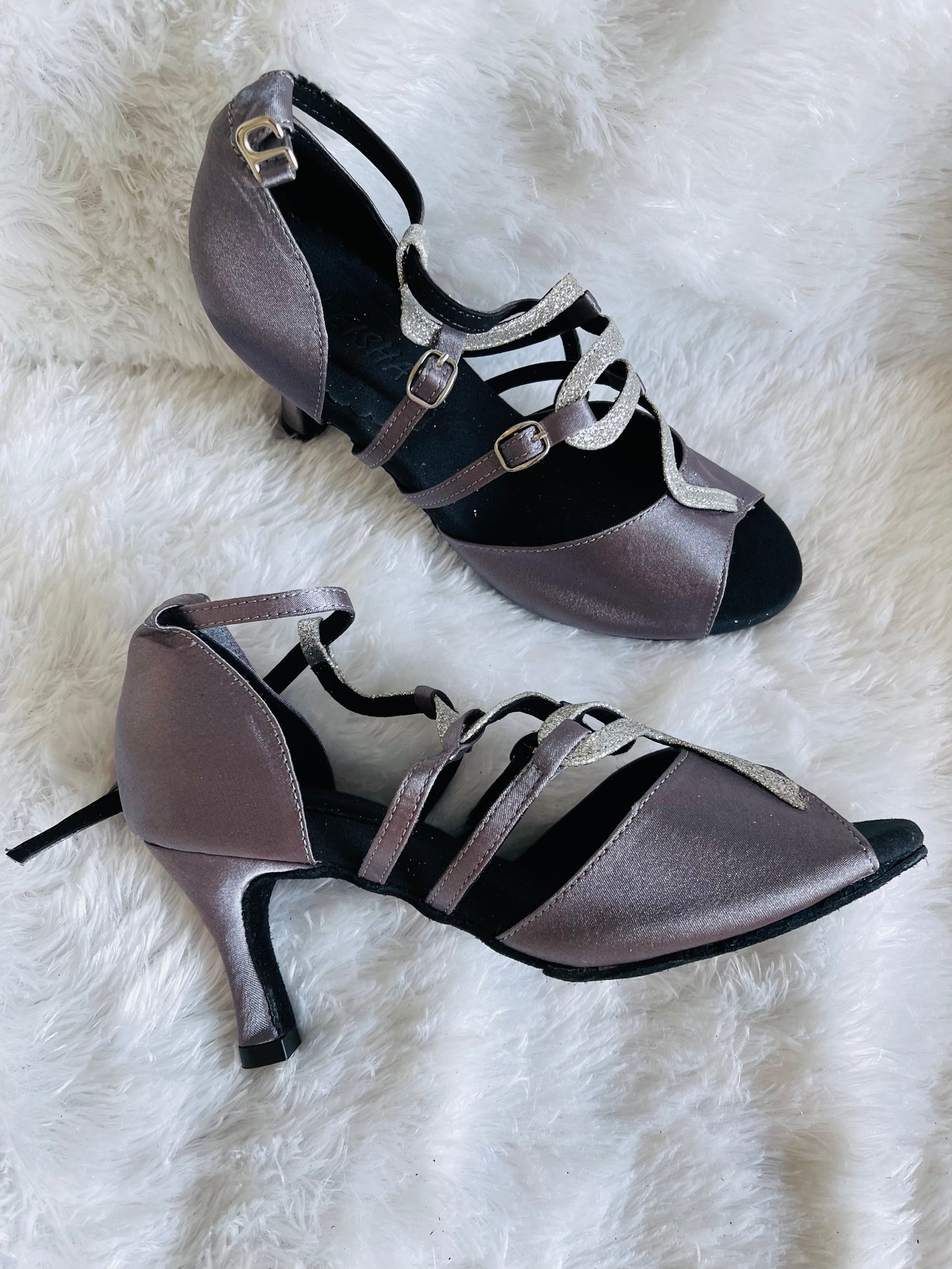 Snake Grey